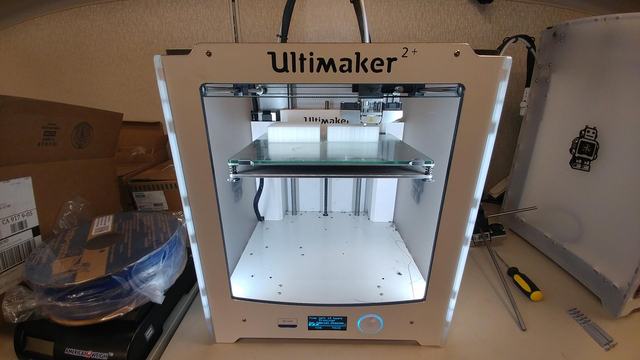 One of our Ultimaker printers making a part for an assembly line.